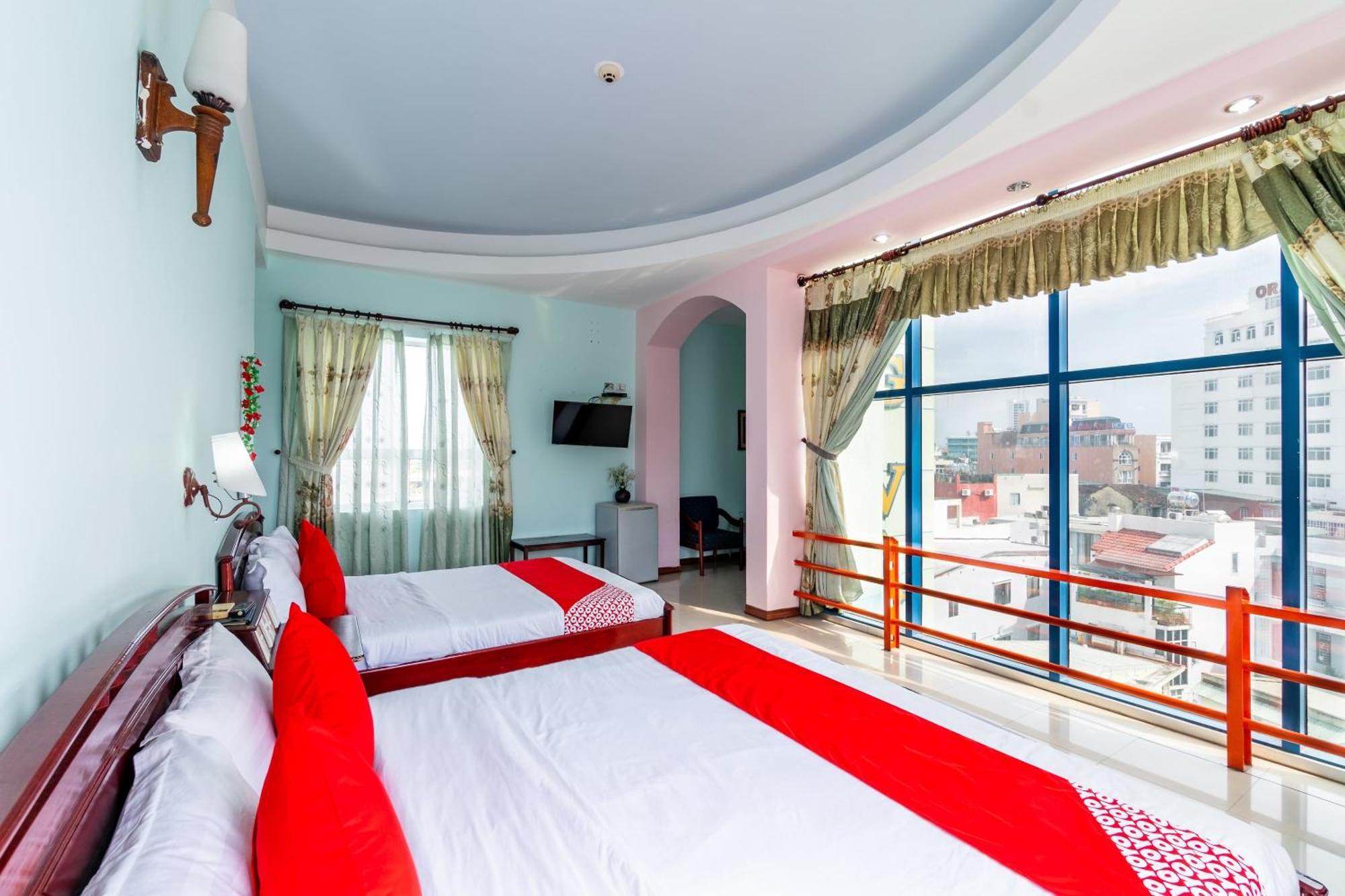 Hotel OYO 266 Golden Gate Đà Nẵng Exterior foto