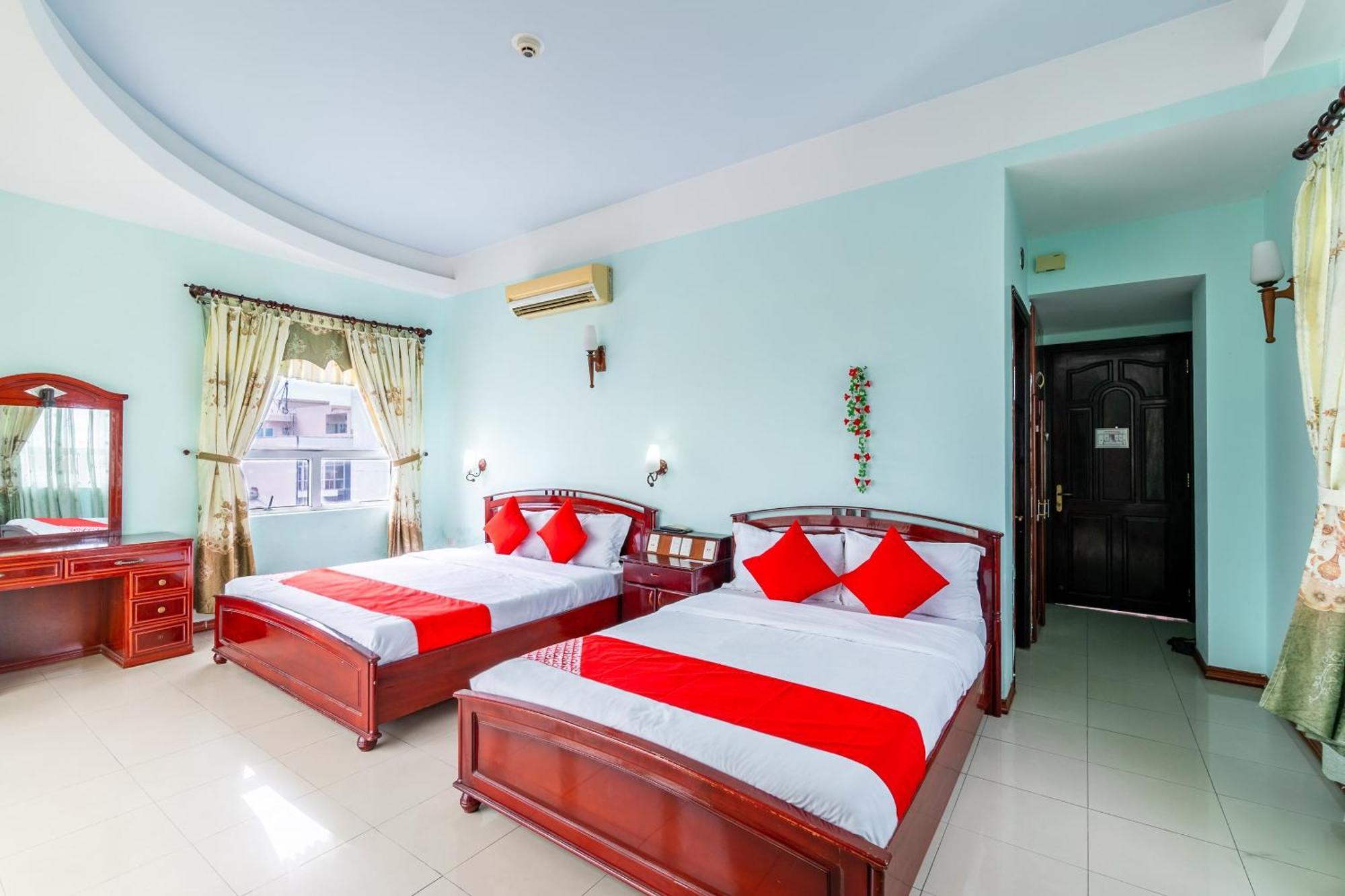 Hotel OYO 266 Golden Gate Đà Nẵng Exterior foto