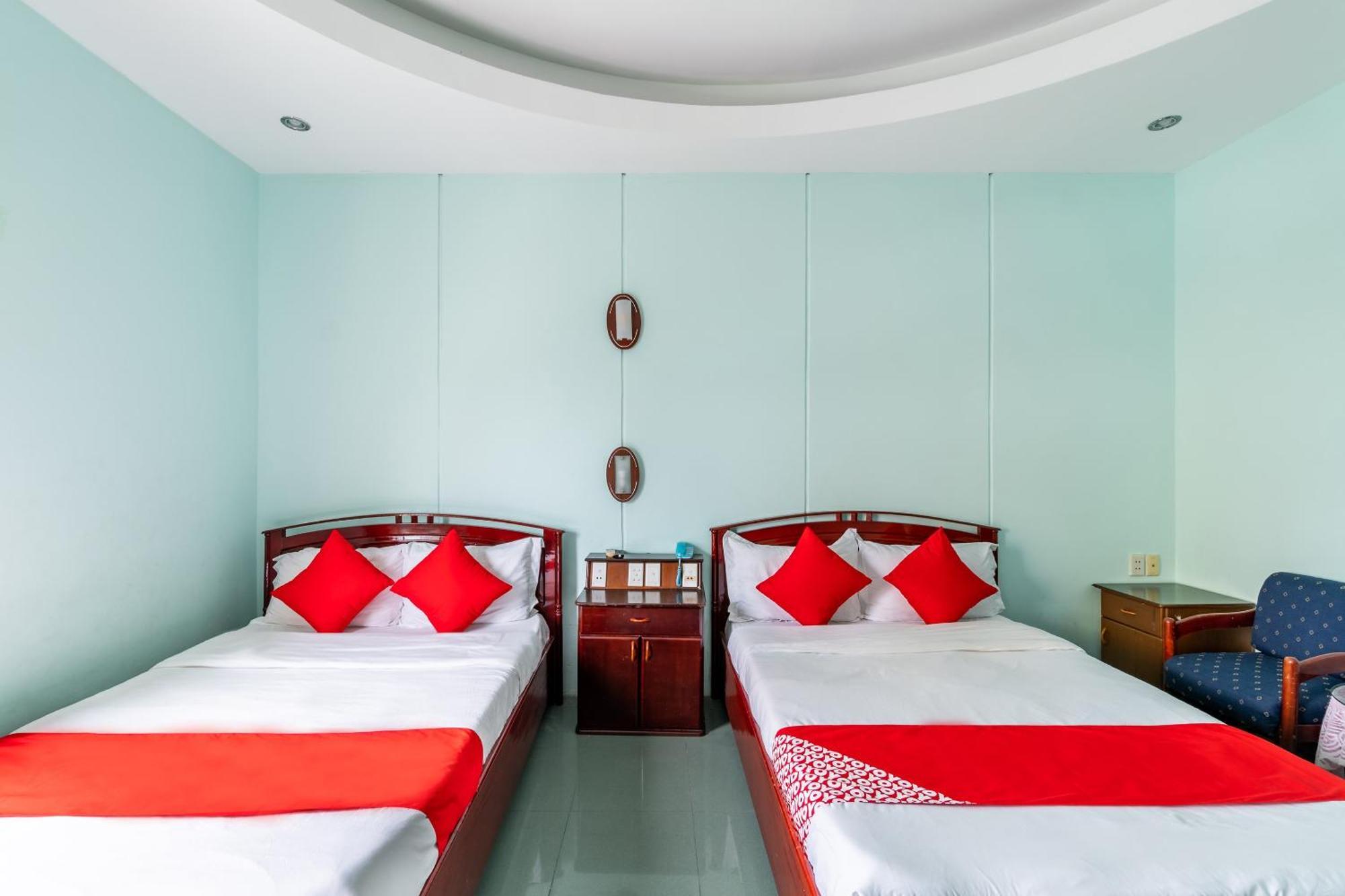 Hotel OYO 266 Golden Gate Đà Nẵng Exterior foto
