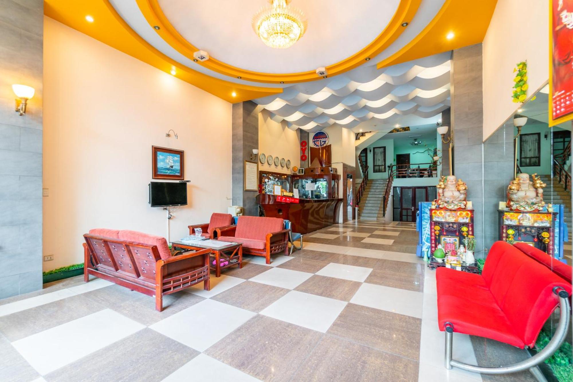 Hotel OYO 266 Golden Gate Đà Nẵng Exterior foto