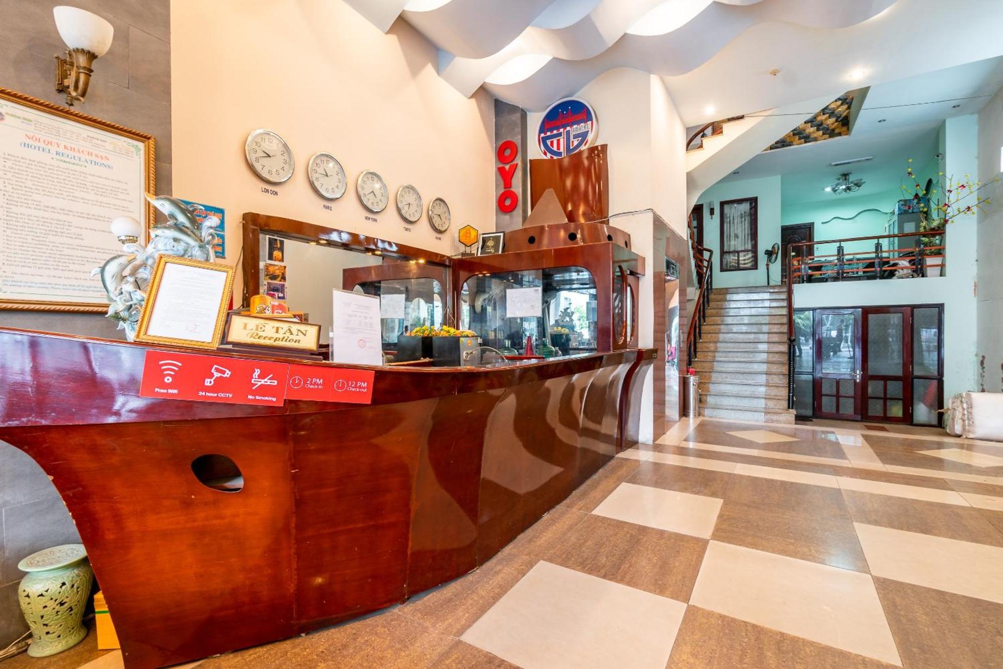Hotel OYO 266 Golden Gate Đà Nẵng Exterior foto