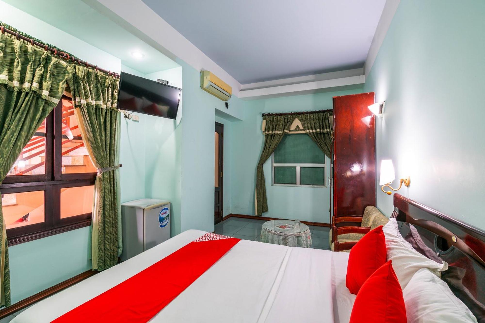 Hotel OYO 266 Golden Gate Đà Nẵng Exterior foto